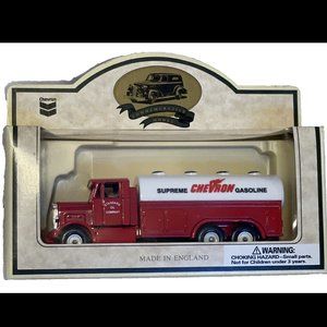 Diecast 1937 Six Wheel Refined Oil Truck LLEDO PLC Chevron Standard Oil Co 1995